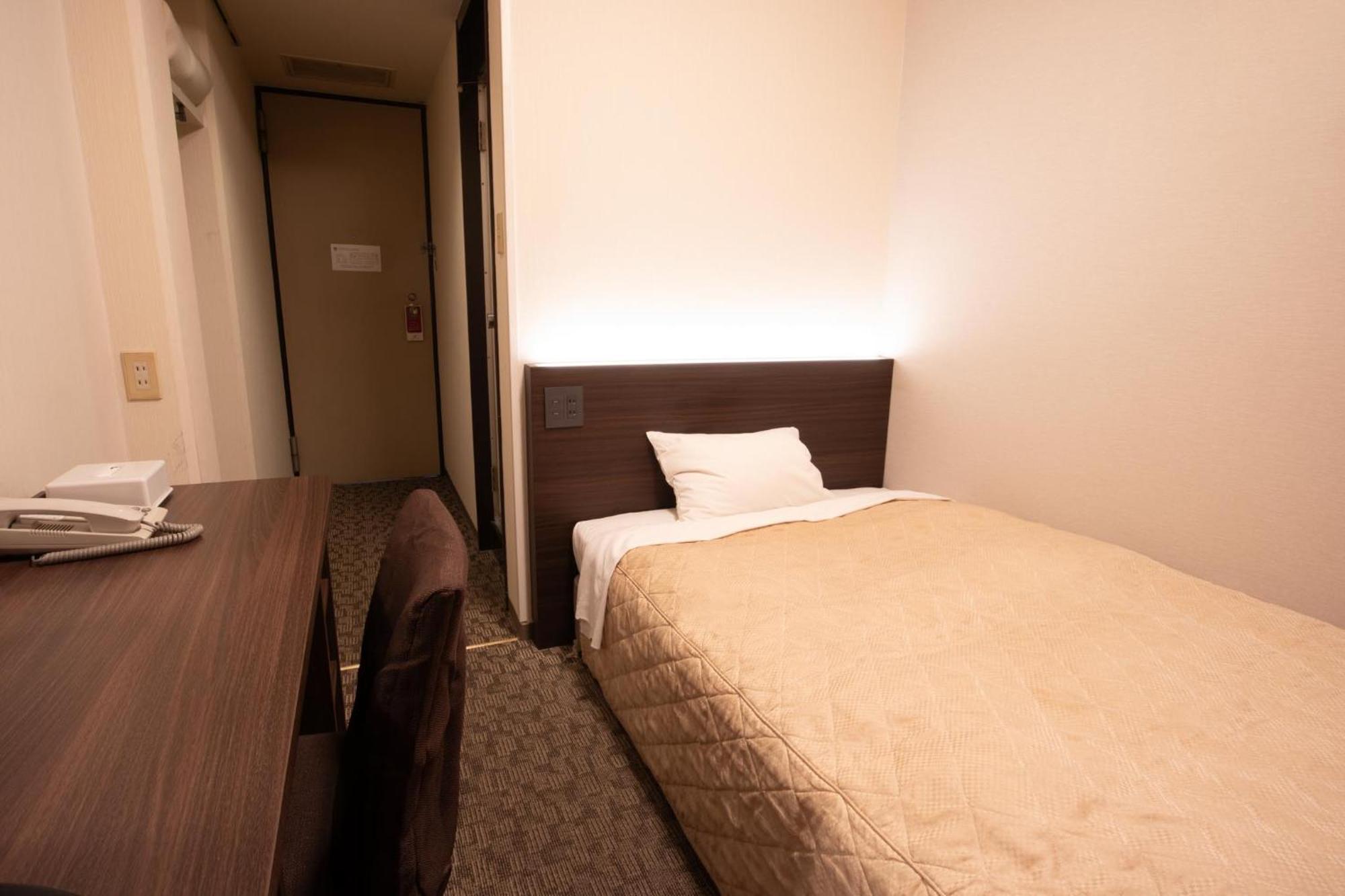 Hotel Aisul Matsuyama Ματσουγιάμα Δωμάτιο φωτογραφία