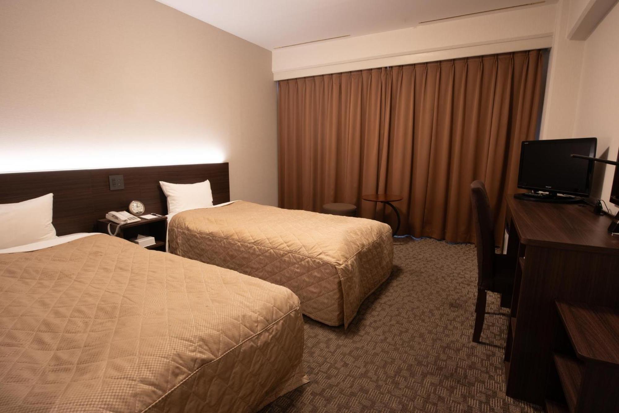 Hotel Aisul Matsuyama Ματσουγιάμα Δωμάτιο φωτογραφία